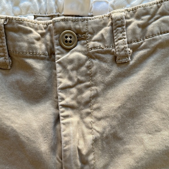 GAP | Kids Uniform Lived-In Khakis (16) - Picture 4 of 9